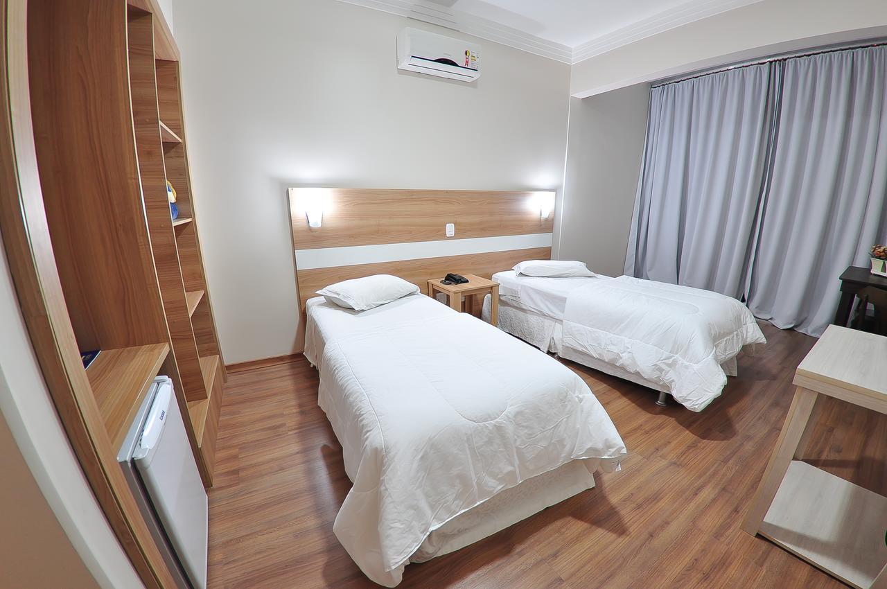 Turis Hotel Пасо Фундо Екстериор снимка